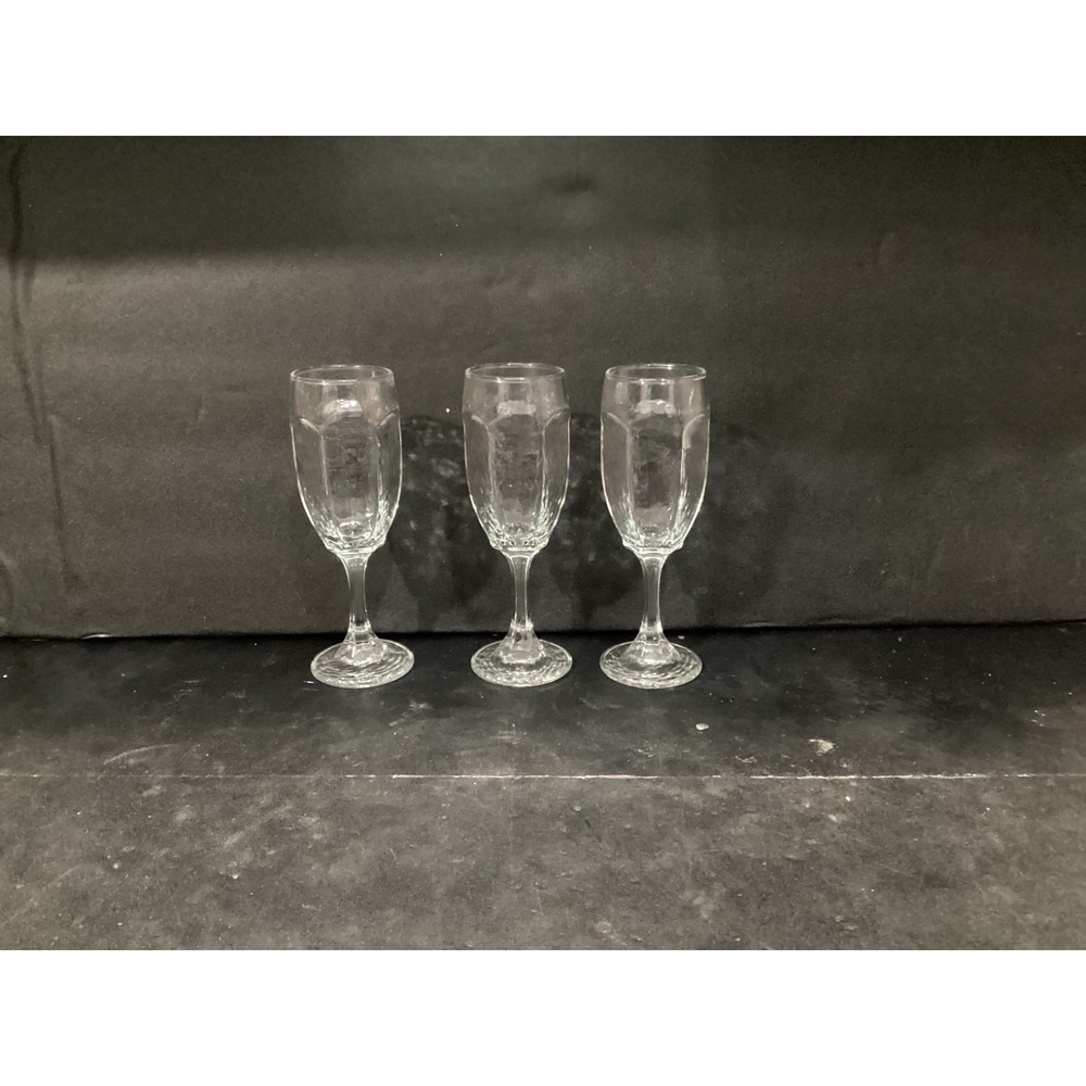 Libbey Chivalry Textured Stemmed Clear Glass Goblets Whiskey Sour Set of 3